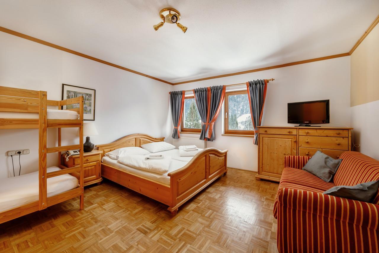 Hotel Pillerseehof Sankt Ulrich am Pillersee Habitación foto